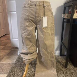 Risen Women’s Beige Pants